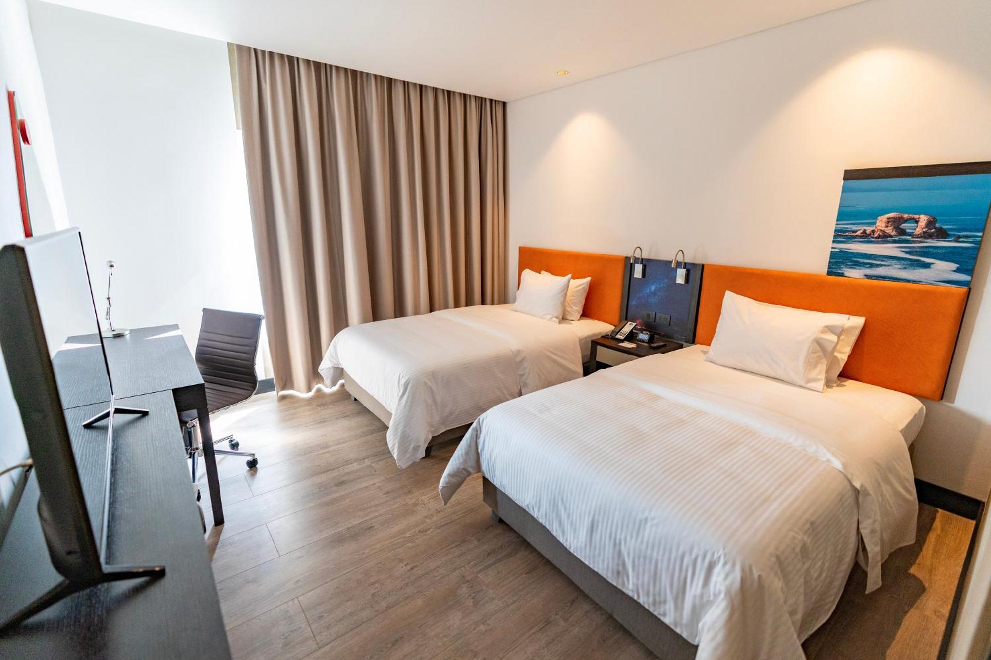 Hotel Hampton By Hilton Antofagasta Exterior foto